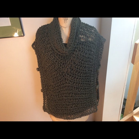 Top - Picture 7 of 7